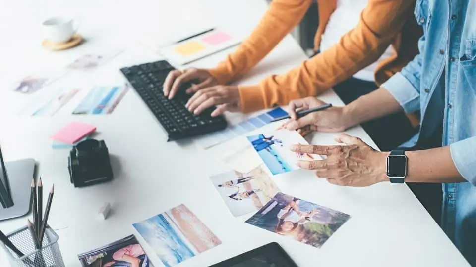 Article featured media