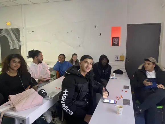 Une Journée Mémorable d’Halloween à l’École Sornas QUIZ 1