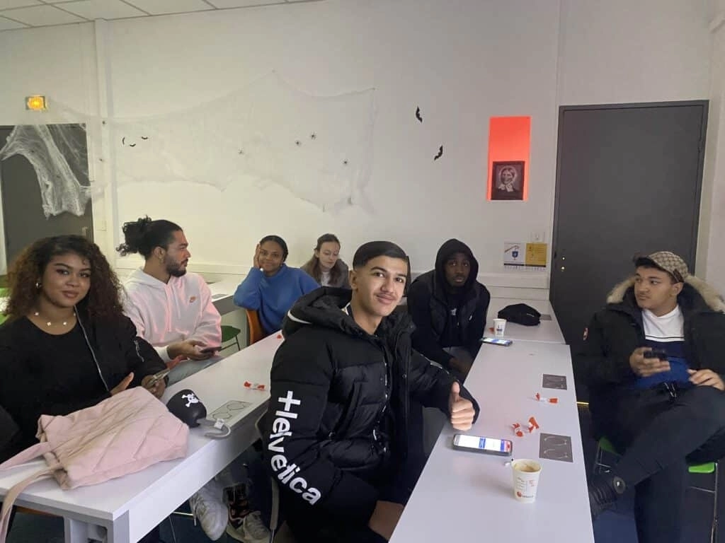 Une Journée Mémorable d’Halloween à l’École Sornas QUIZ 1