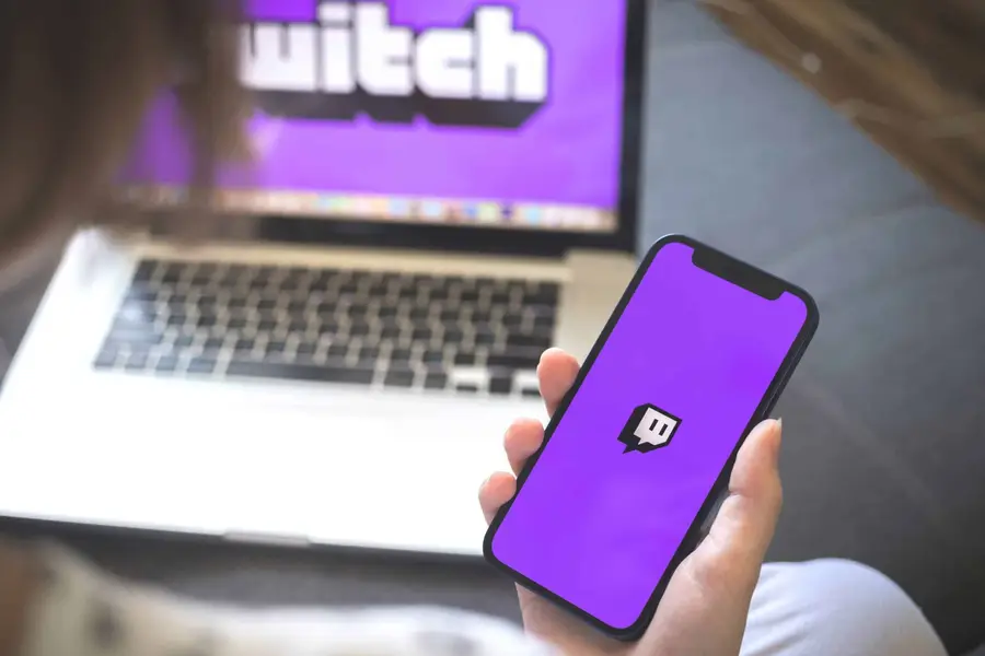 Article featured media